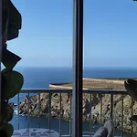 Atlantic Retreat Apartment *